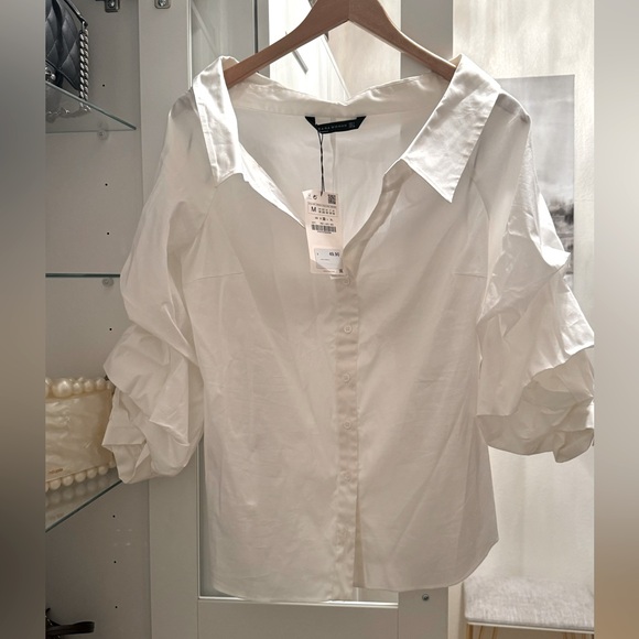 NWT-Zara Puff Belle Sleeve White Button Down - Picture 1 of 6